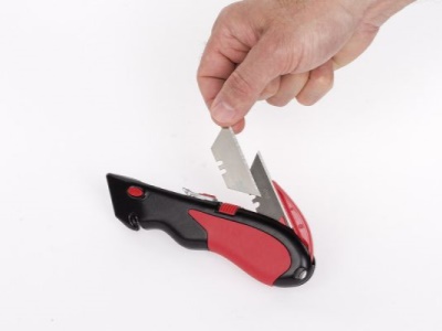 KRT000306 - HD automaticky zatahovací pracovní nůž