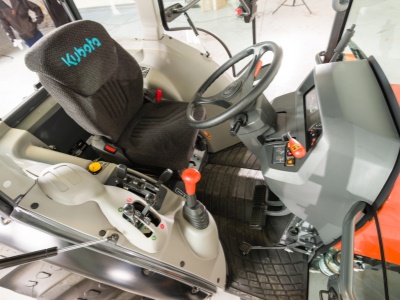 Zemědělský traktor Kubota M 8540 DTN/DTNQ Narrow