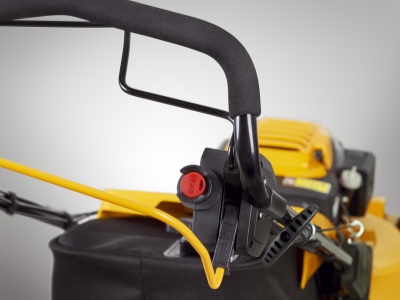 Benzínová sekačka CubCadet XM2 ER53e s pojezdem