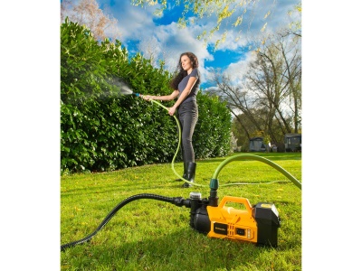 Riwall PRO RAJP 2820 SET - aku 20V čerpadlo + 4 Ah baterie + nabíječka