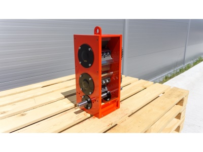 Řezací mechanismus - Model M-120 (průměr větve 12 cm)