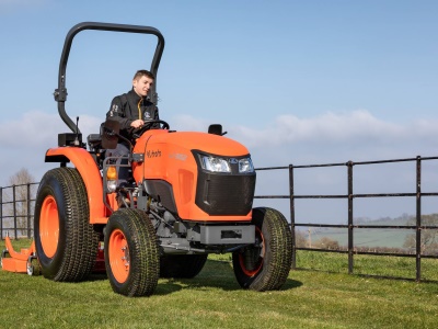 Malotraktor Kubota L1-522D ROPS