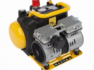 POWX1724S - Kompresor SILENT 550W 6L  plus 10ks přísl. Bezolejový