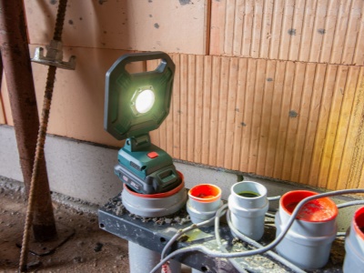 POWPB80500 - Aku LED světlo 20V (bez AKU)