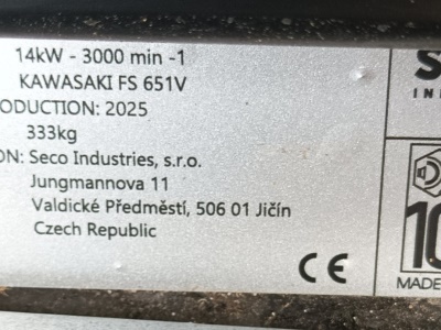 Zahradní traktor Crossjet 4x4