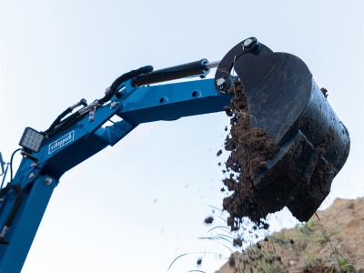 Scheppach EXC 815 - minibagr