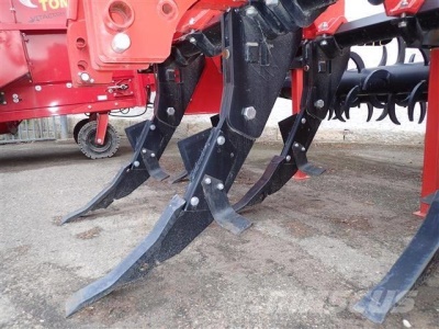 Hloubkový kypřič Quivogne SSDR 5/250