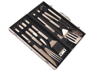 Riwall PRO RBBQ 7S SET - 7-dílná nerezová sada grilovacího nářadí v kufru