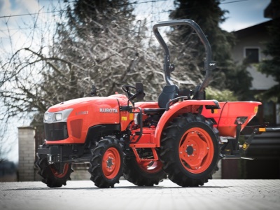 Malotraktor Kubota L1361D ROPS