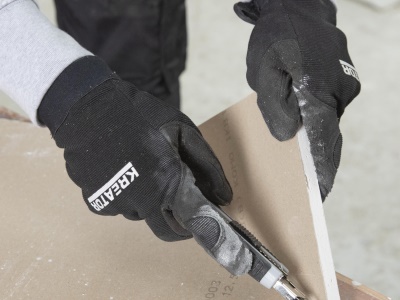 KRTH00205 - Odlamovací nůž 18 mm včetně ořezávátka na tužky