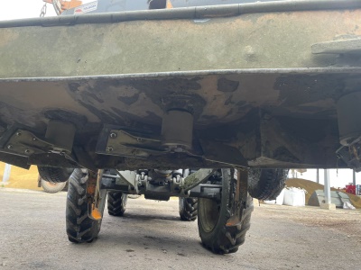 Čelní osekávač cibulové natě Keulmac a Vyorávač cibule Keulmac