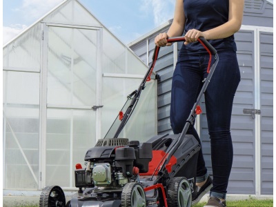 Scheppach MP 132-42 - multifunkční travní sekačka 2v1 bez pojezdu