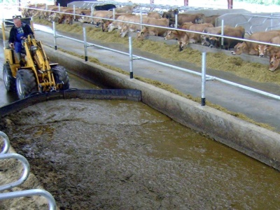 Gumová radlice GiANT hydraulicky nastavitelná