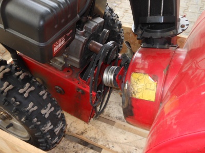 MTD E640F 80/66 - sněhová fréza