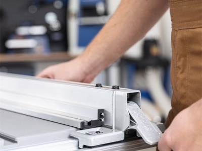 Scheppach HS 105 - elektrická stolová pila