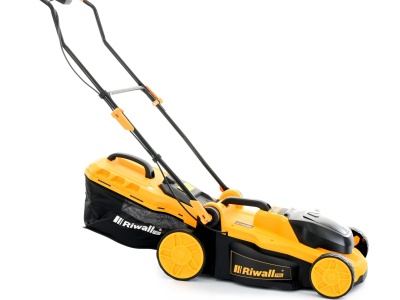 Riwall PRO RALM 4020i SET - akumulátorová sekačka 2 x 20 V + 2x 4 Ah baterie + duální rychlonabíječka 4,5 A