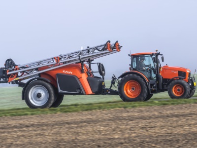Zemědělský traktor Kubota M6131U