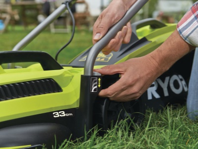 Ryobi RLM 13E 33S - travní sekačka s elektrickým motorem