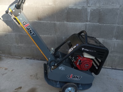 Vibrační deska obousměrná GIANT GPR2553G