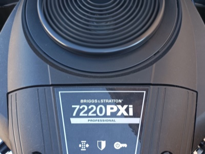 Travní traktor Seco Starjet  UJ - 102
