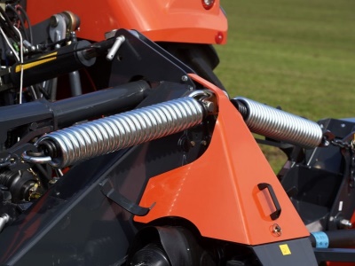 Žací stroj Kubota DMC6000