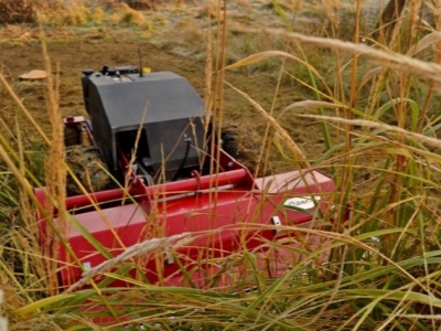 Dálkově řízený cepákový mulčovač GOLEM 1