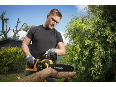 Riwall PRO RACS 2520i - aku řetězová pila 20 V s bezuhlíkovým motorem (bez baterie a nabíječky)
