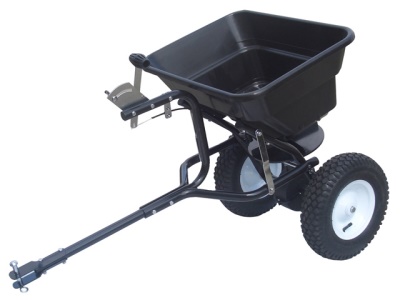 Rozmetadlo tažené TBS31507 