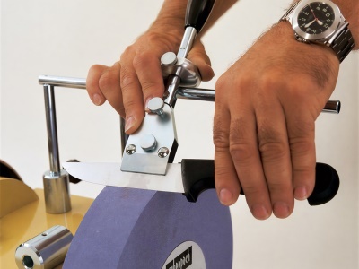 Scheppach JIG 60 ( přípravek na broušení nožů ) - pro systémy Tiger