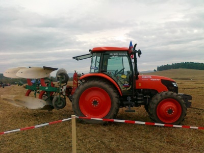 Kubota M 9540