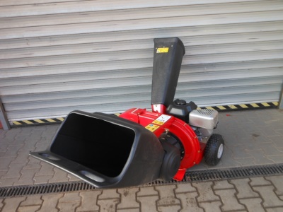 Zahradní drtič MTD 465