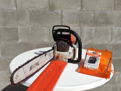 Motorová pila  - Stihl  MS 261  -  lišta 45cm