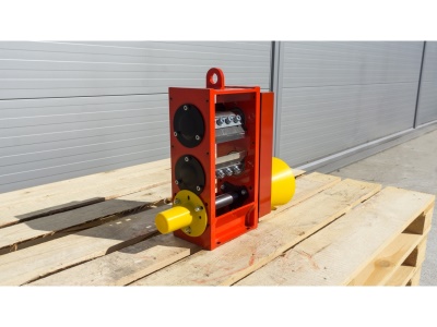 Řezací mechanismus - Model M-80 (průměr větve 8 cm)