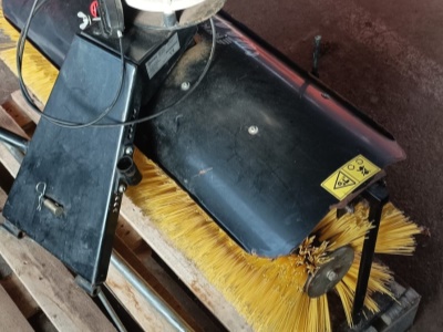 Zametací kartáč MK 110 Sweeper