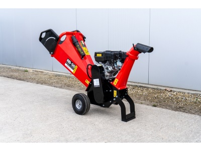 Bubnový štěpkovač se spalovacím motorem RB-50 Remet (7 HP)
