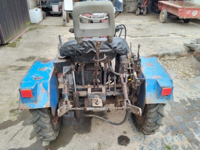 Zemědělský traktor