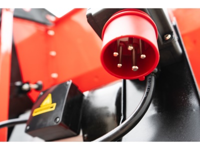 Kyvadlová vyklápěcí pila PW-700