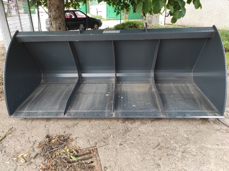 Velkoobjemová lžíce LO SNR 3000 JCB 