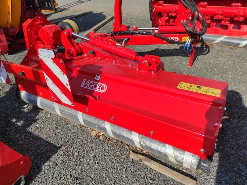 Mulčovač VIGOLO SG2 220 