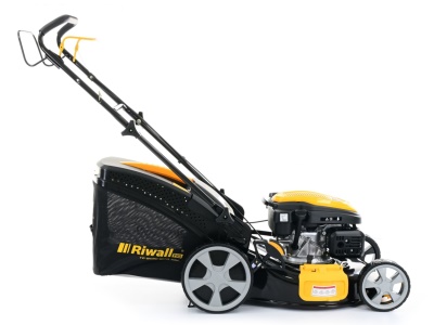 Riwall PRO RPM 5155 PRO - multifunkční travní sekačka 4 v 1 s benzinovým motorem a pojezdem