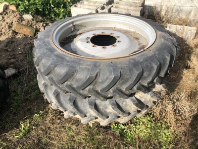 Kultivační kola na traktor MCCORMICK MTX165