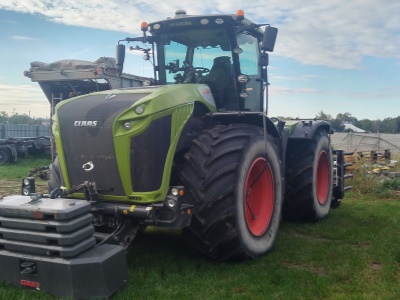 Zemědělský traktor CLAAS Xerion 5000 Trac VC
