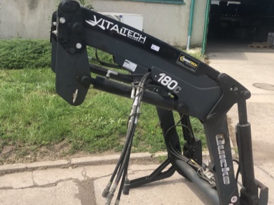 Čelní nakladač Q180N EURO