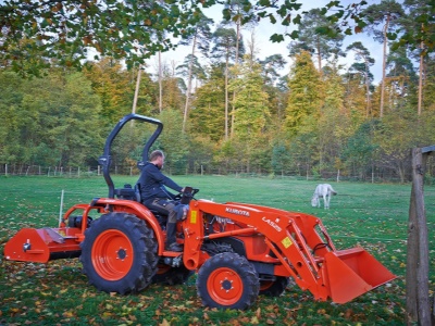 Malotraktor Kubota L1421H ROPS