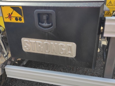 Kontejnerový nosič STRONGA HookLoada HL140DT