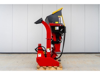 Diskový štěpkovač RT-630R za traktor s hydraulickým válcem Remet