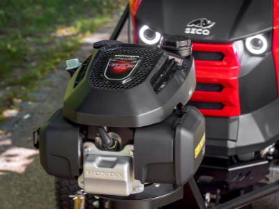 Zametací kartáč motorový