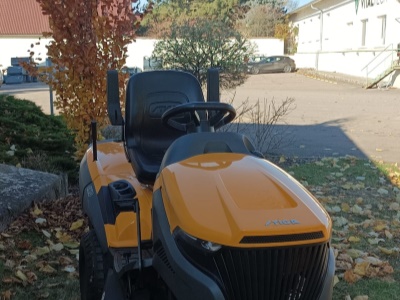 Zahradní traktor Stiga Estate 9102 WX 4x4