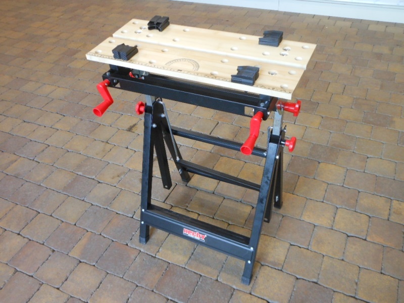 Pracovní stůl  HECHT 0001 - univerzální 