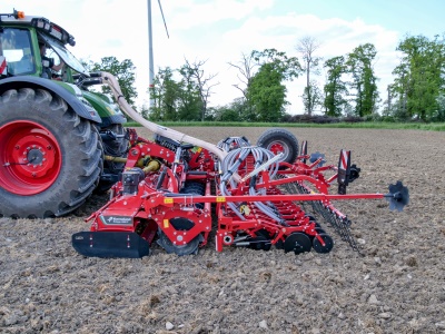 Kverneland F-drill CB F